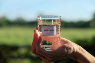 Glycerine: A Versatile Raw Material in Pharmaceutical Manufacturing